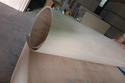 Kayu Lapis Fleksibel